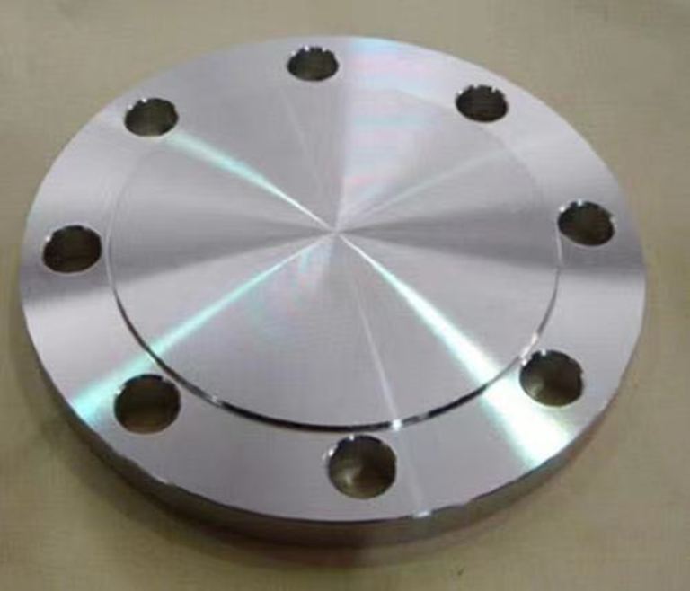 Blind flange